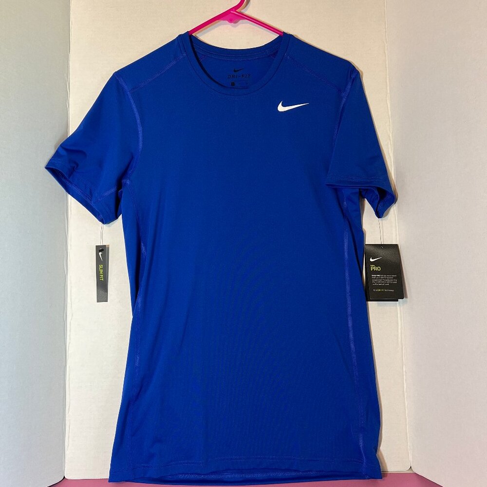 Nike T-shirt